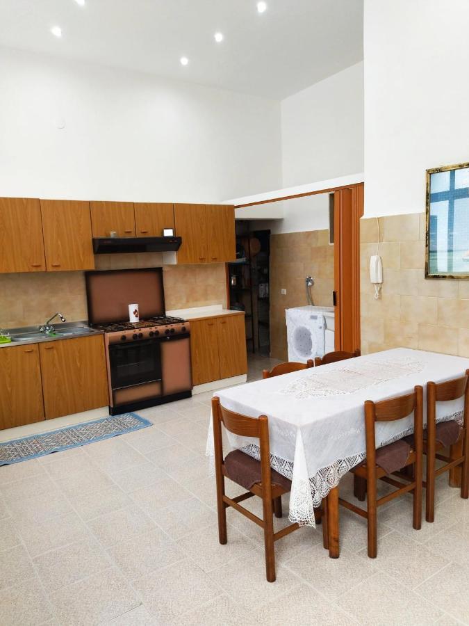 Nonno Ciccio Apartment ลิซซาโน ภายนอก รูปภาพ